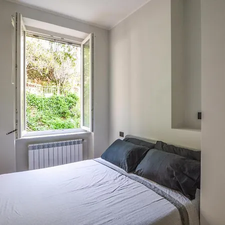 Beautiful In With House Sea View