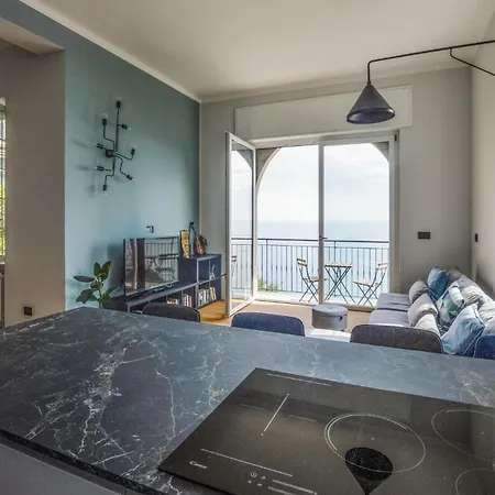 Apartment Beautiful In With House Sea View Genoa